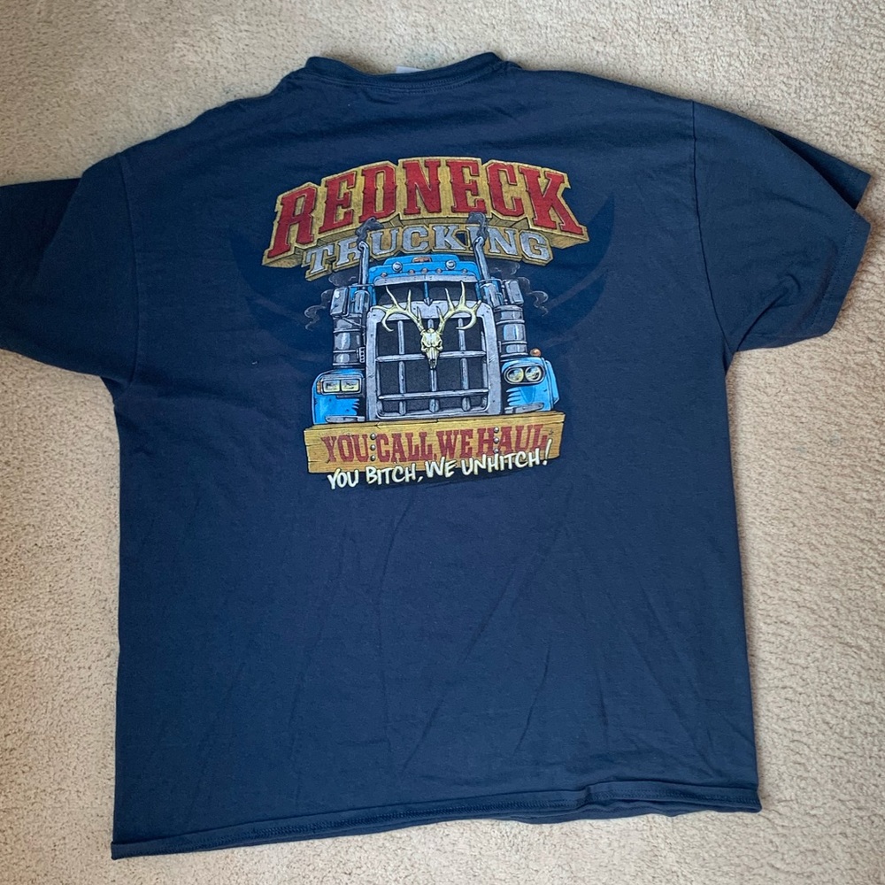 T-shirt - Picture 2 of 2